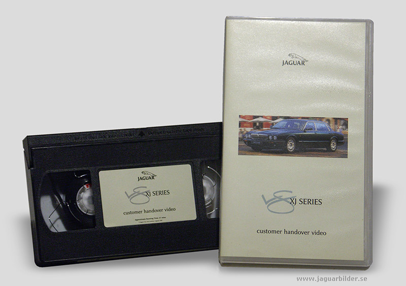 Jaguar XJ8, Customer handover video