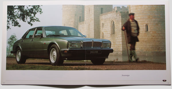Jaguar XJ brochure