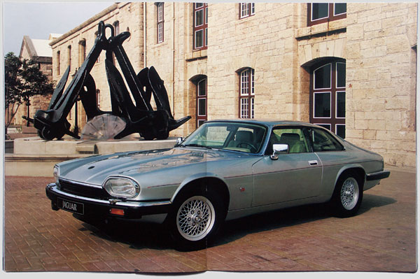 Jaguar Daimler brochure