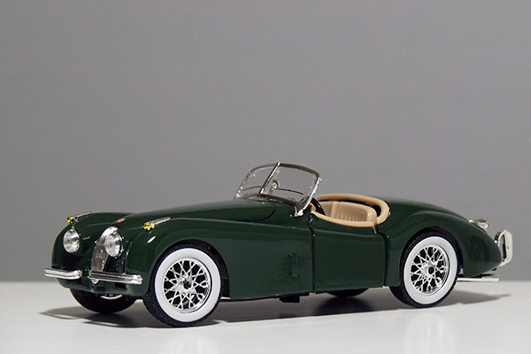 Jaguar XK120, bburago-18-22018g, modellbil